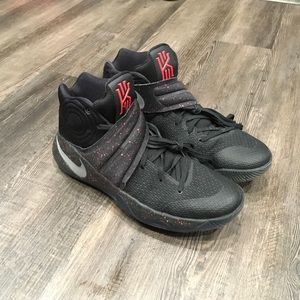 Nike Kylie 2 Black, Red Speckle